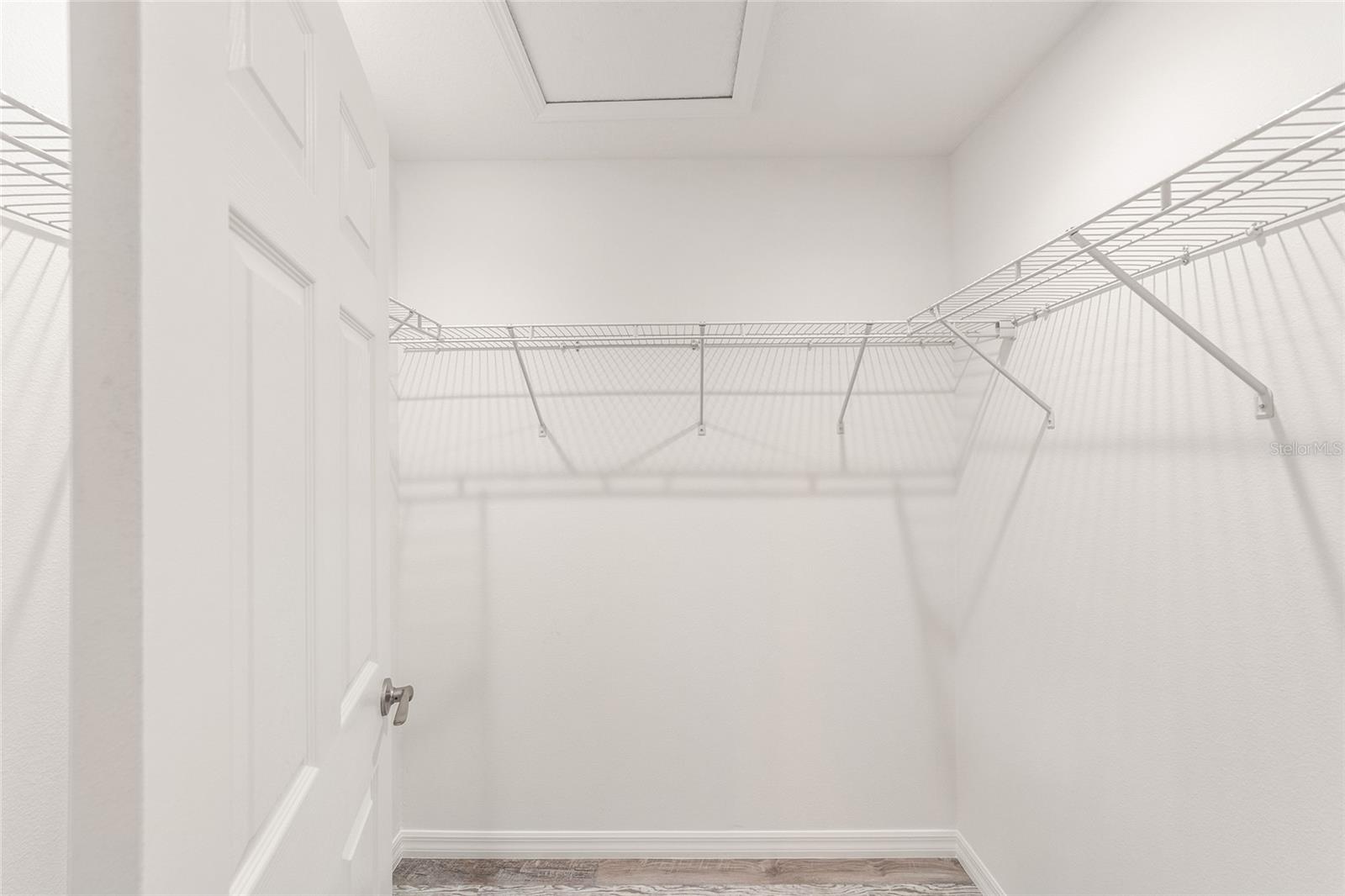 SILVER SPGS SHORES UN 12 - Residential