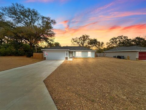 Photo of 20061 SW 83rd Place, Dunnellon, FL 34431 (MLS # TB8476322)