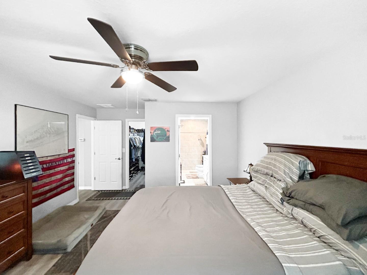 RAINBOW S END ESTATE - Residential