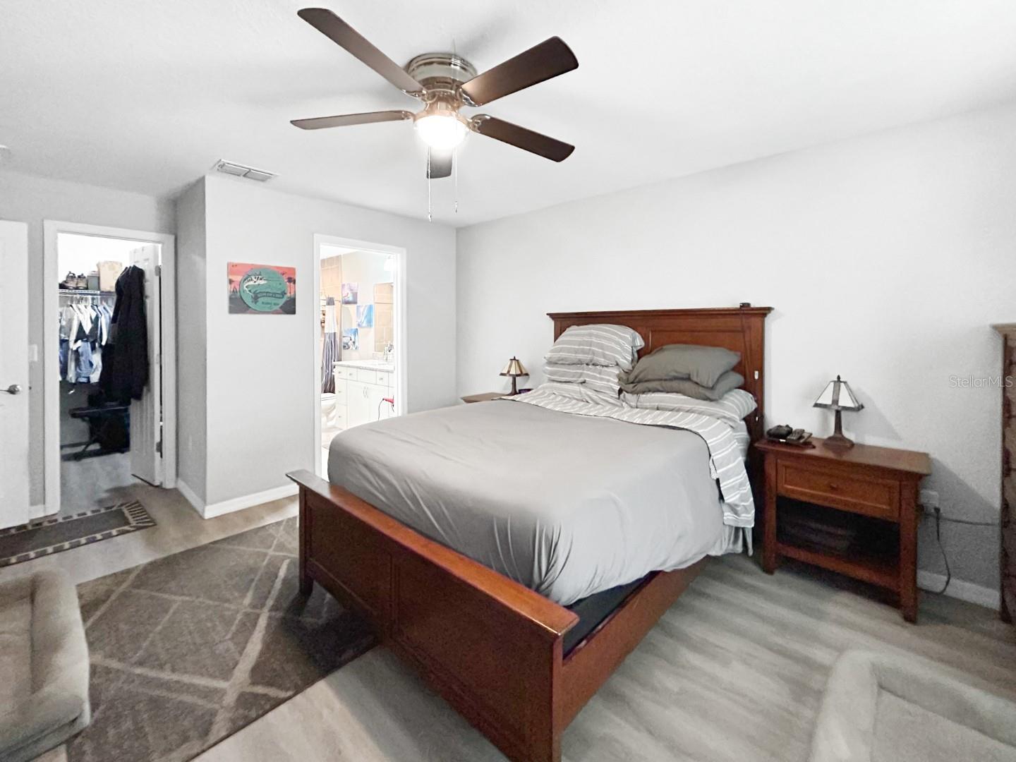 RAINBOW S END ESTATE - Residential