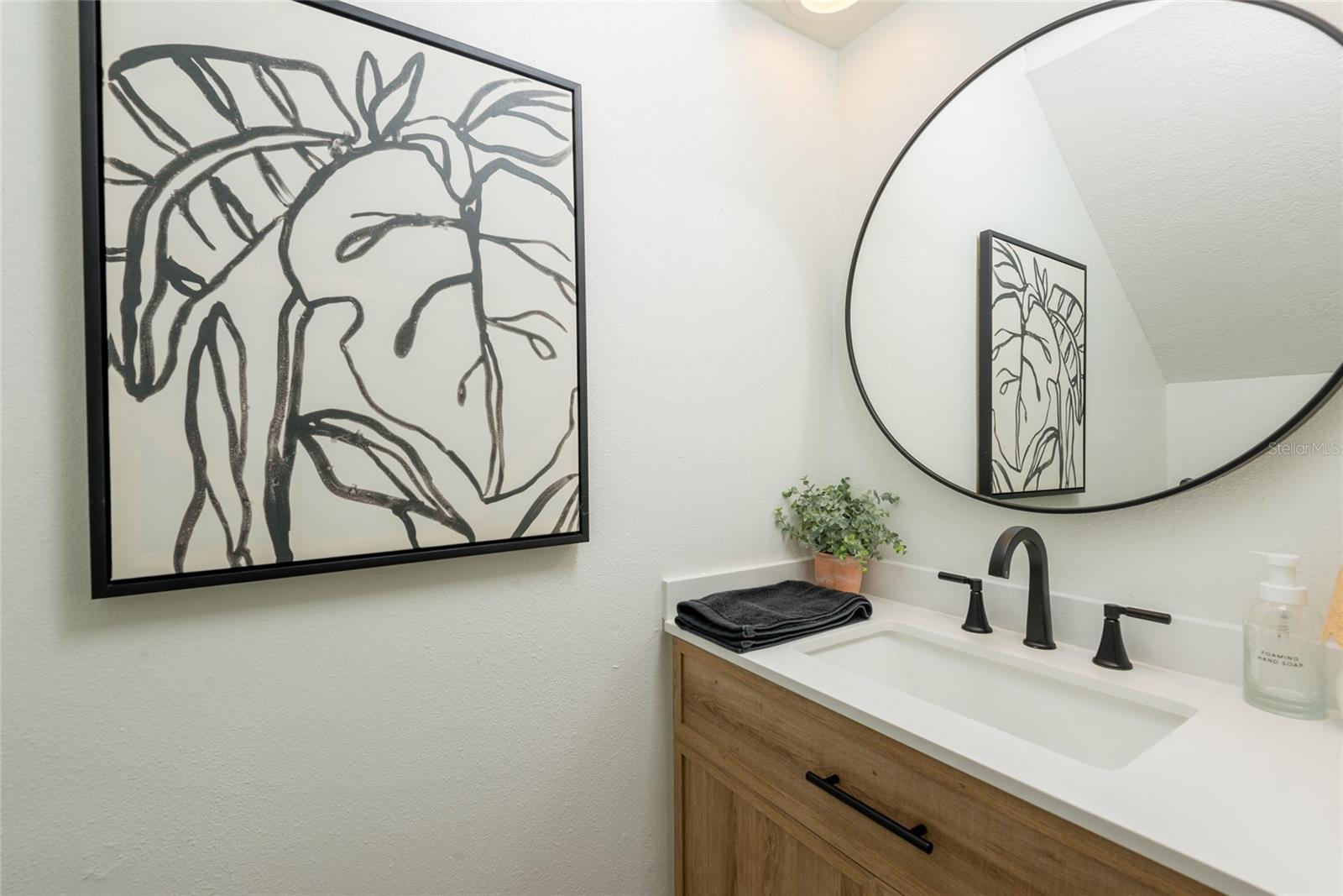 CHANTICLEER 1 A CONDO - Residential Lease