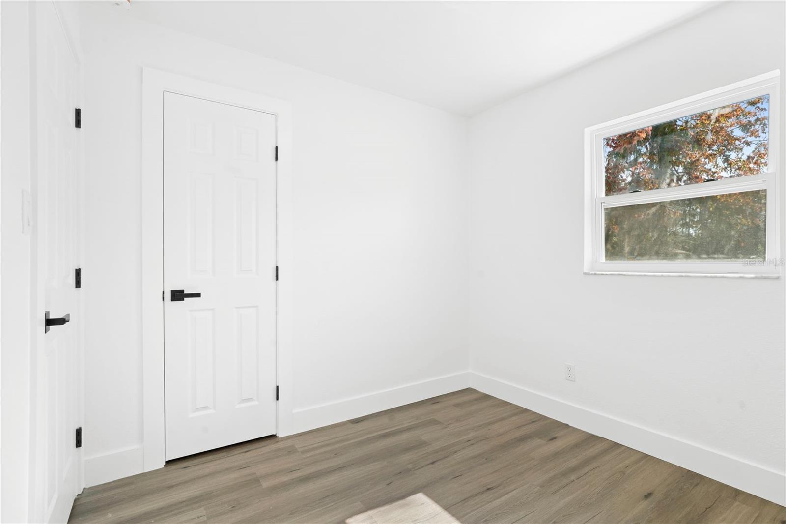 MALIBU GROVES TENTH ADD - Residential