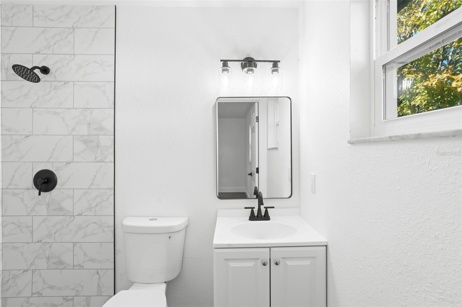 MALIBU GROVES TENTH ADD - Residential