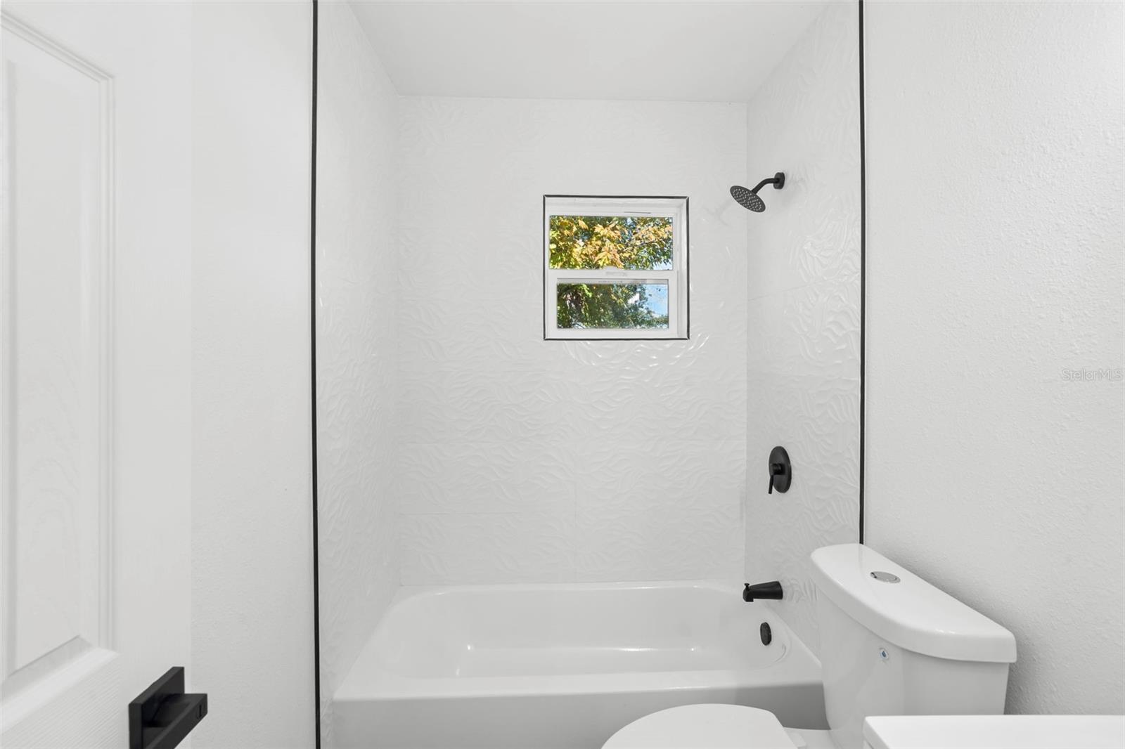 MALIBU GROVES TENTH ADD - Residential