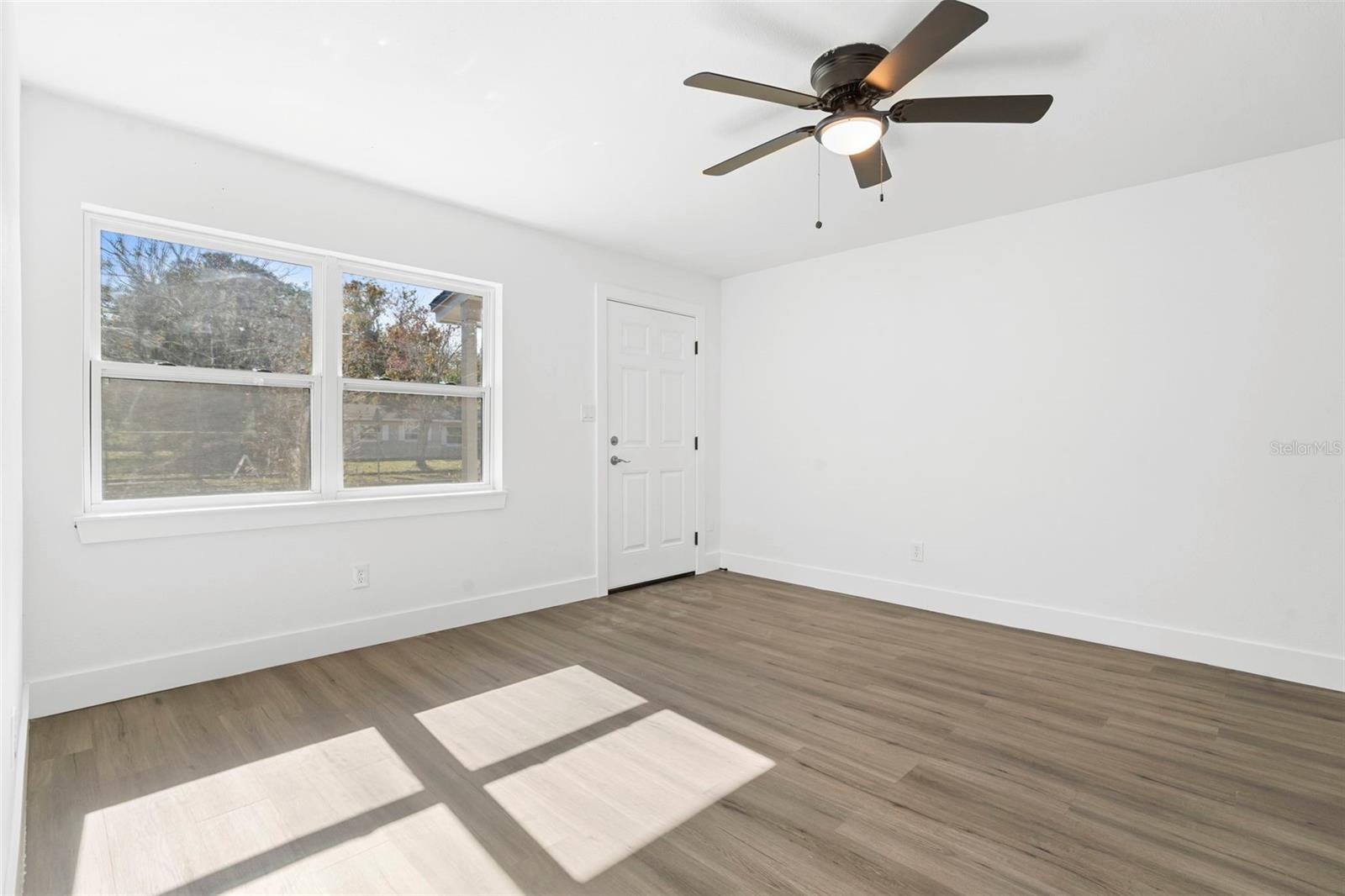 MALIBU GROVES TENTH ADD - Residential