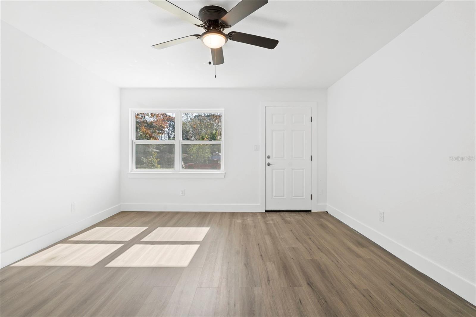 MALIBU GROVES TENTH ADD - Residential