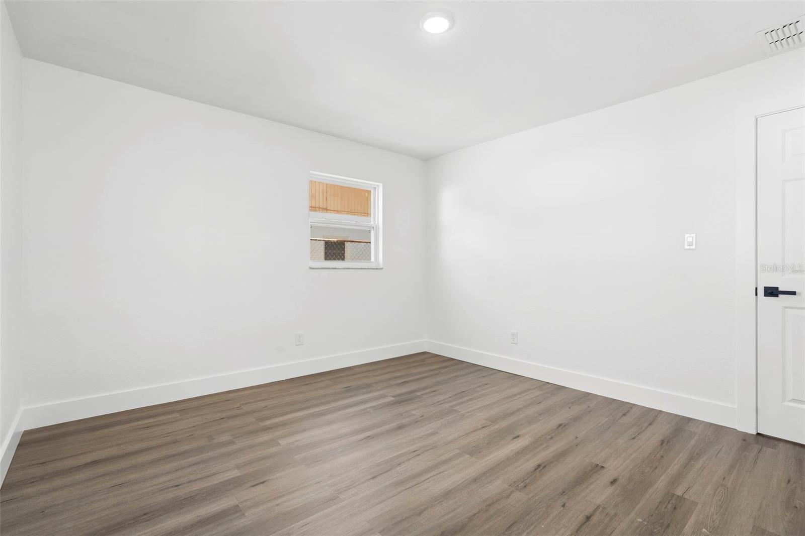 MALIBU GROVES TENTH ADD - Residential