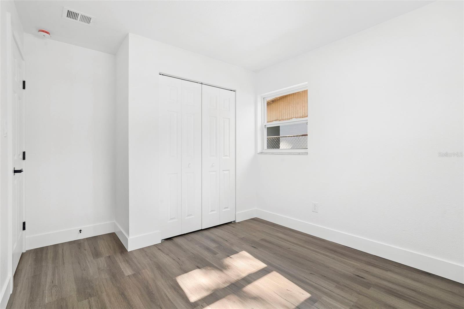 MALIBU GROVES TENTH ADD - Residential