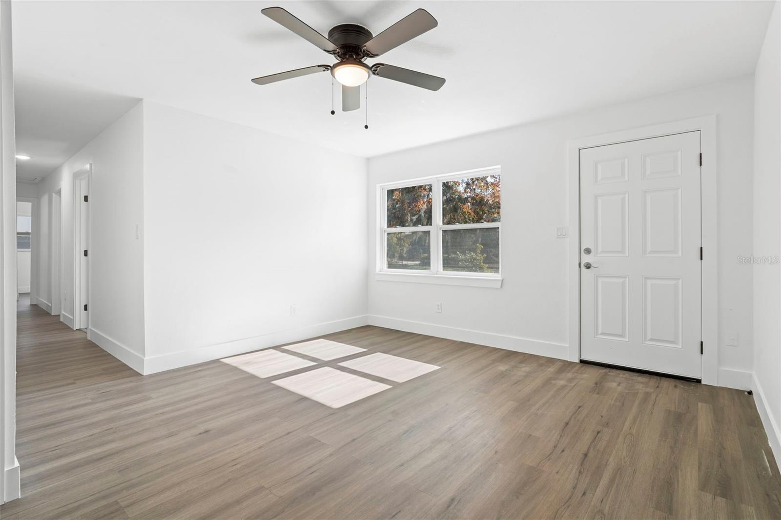 MALIBU GROVES TENTH ADD - Residential