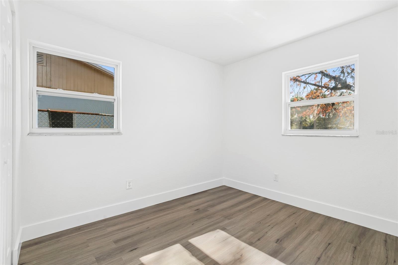 MALIBU GROVES TENTH ADD - Residential