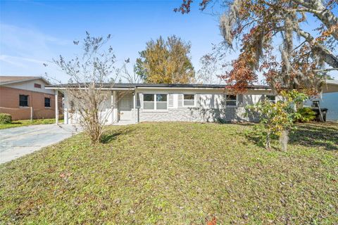 Photo of 5433 Lescot Lane, Orlando, FL 32811 (MLS # O6371867)