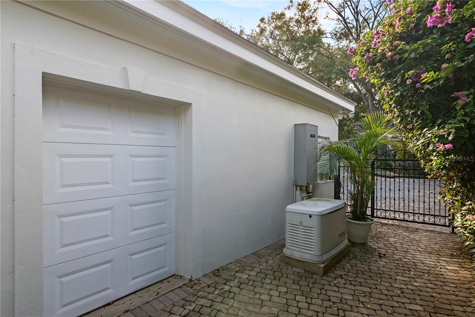 CARUSO SUMMERLIN PROP - Residential