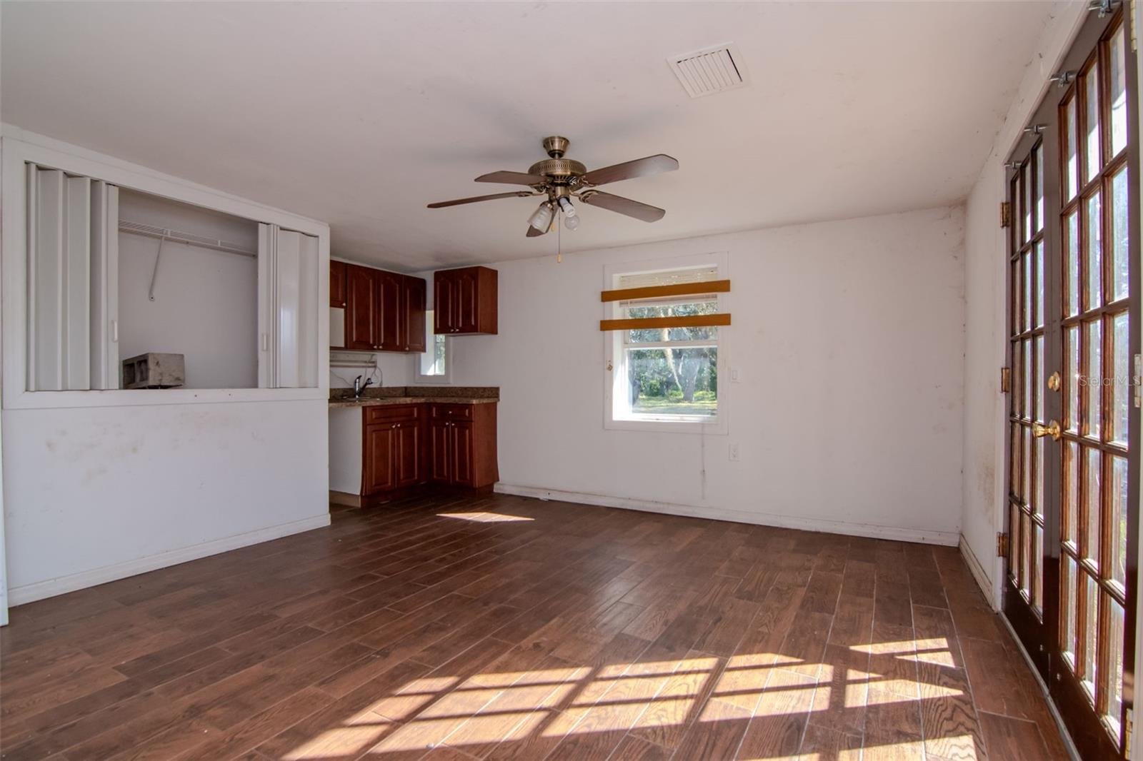 HAMNERS W E FOREST ACRES - Residential