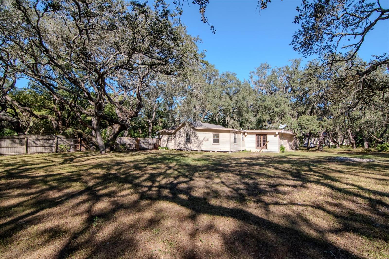 HAMNERS W E FOREST ACRES - Residential