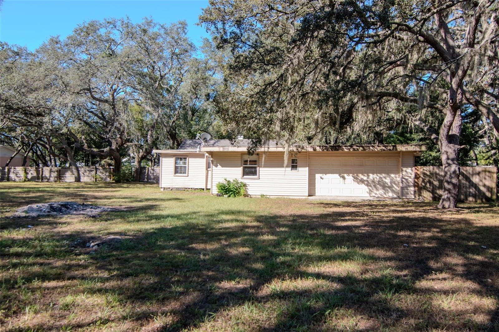 HAMNERS W E FOREST ACRES - Residential