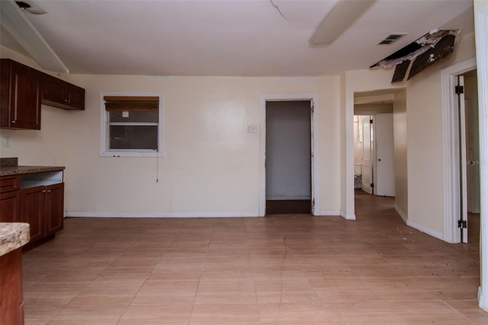 HAMNERS W E FOREST ACRES - Residential