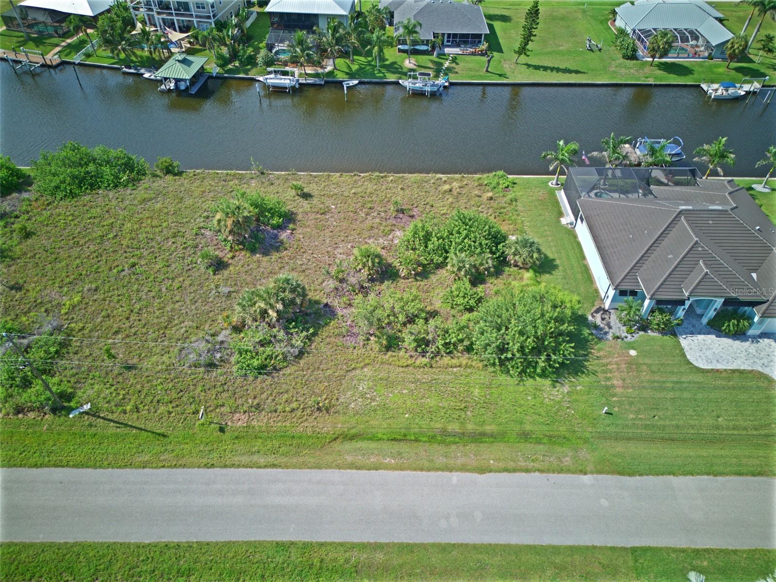 PORT CHARLOTTE SEC 093 - Land