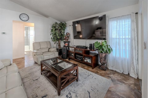 Tiny photo for 4470 SW 132 Place, Ocala, FL 34473 (MLS # OM733117)
