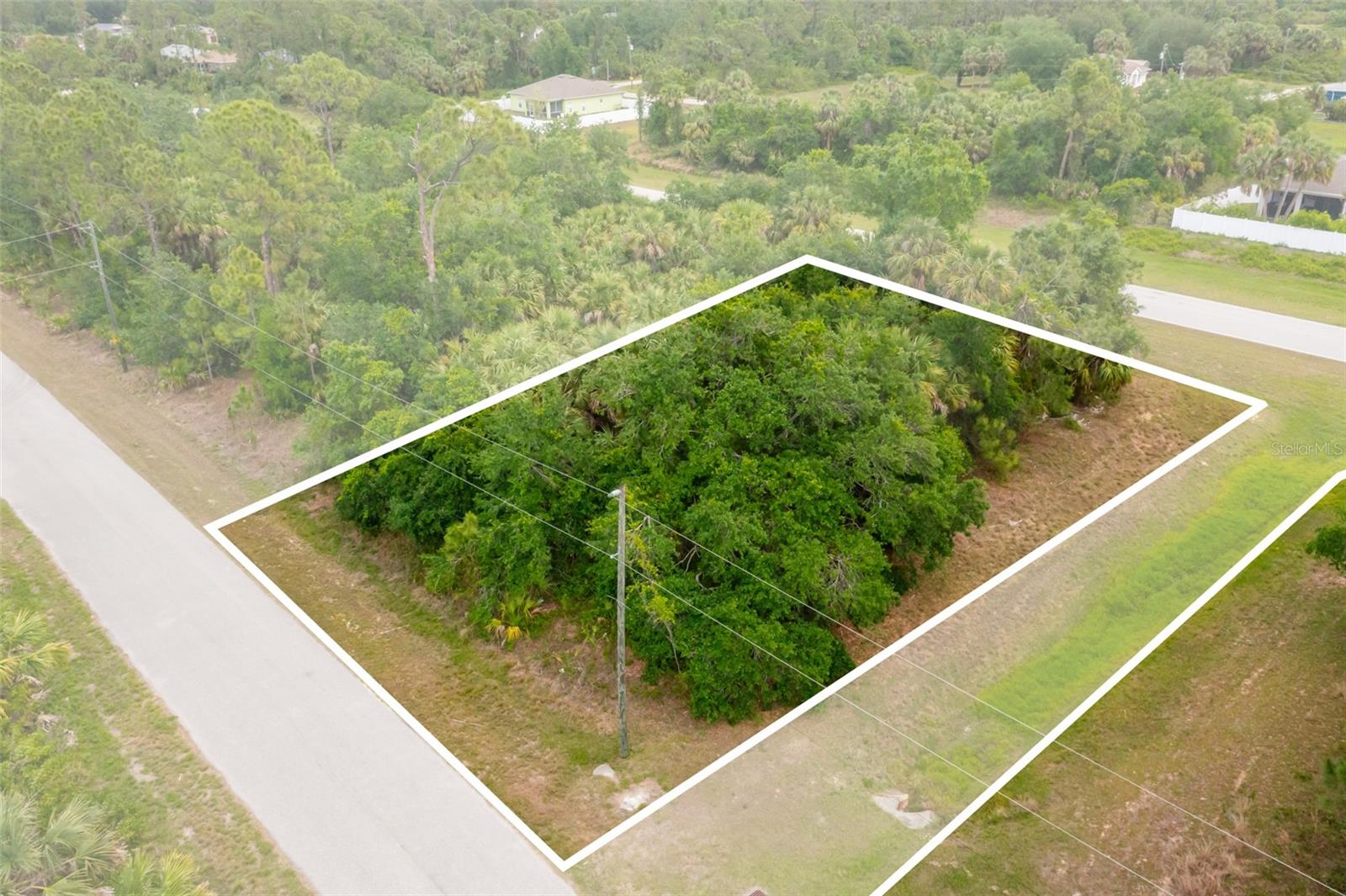 Seize the opportunity to invest or build your dream home in North Port, one of Florida's fastest-growing areas! This lot offers freedom with no HOA fees, deed restrictions, or CDDs. Perfectly situated near shopping, dining, parks, and the new Braves Spring Training Stadium, it's a prime location for convenience and lifestyle. Enjoy stunning beaches just 35 minutes away and be part of a vibrant community with ongoing new construction. Ideal for personal use or as an addition to self-directed IRAs and 401Ks. Inquire for local builder info and make this lot yours today!