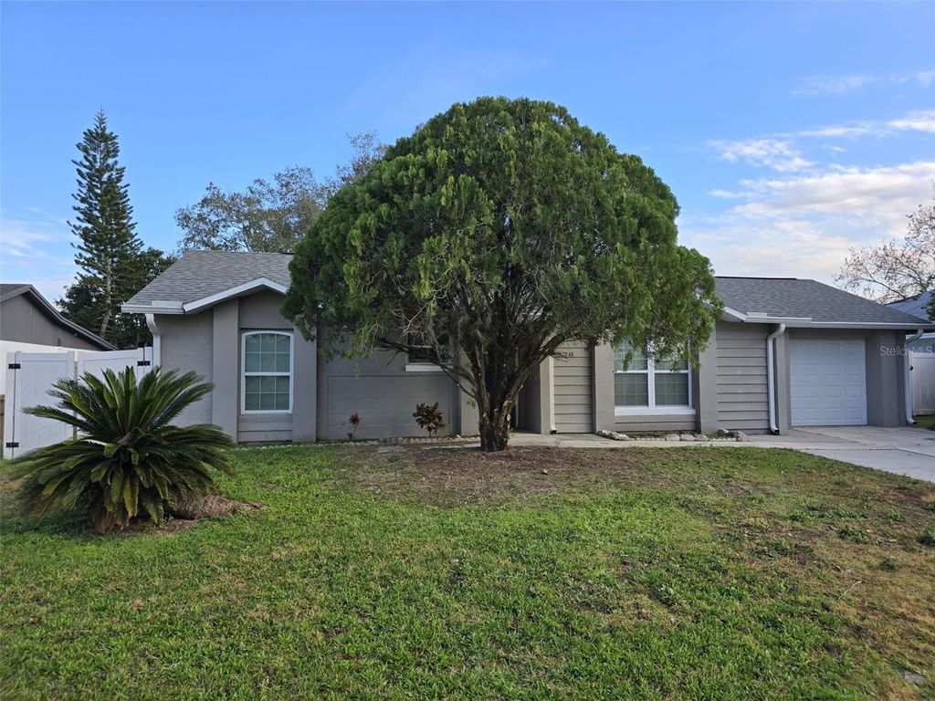 Photo of 326 Colonade Court, Kissimmee, FL 34758 (MLS # P4937527)