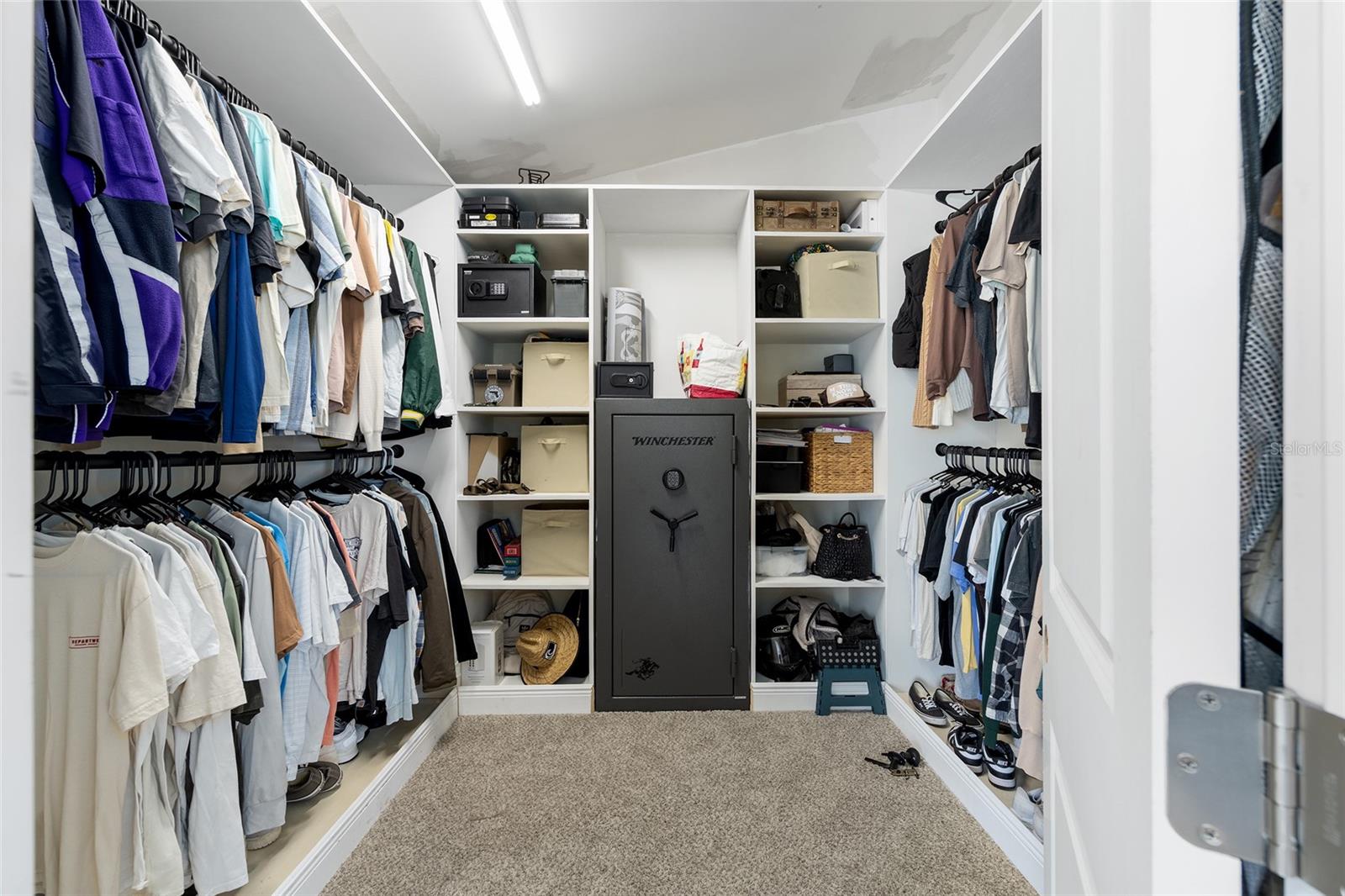 SILVER SPGS SHORES UN 07 - Residential