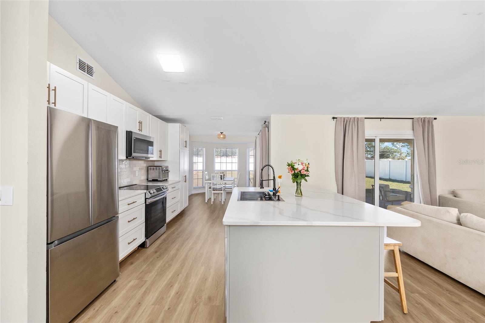 SILVER SPGS SHORES UN 07 - Residential