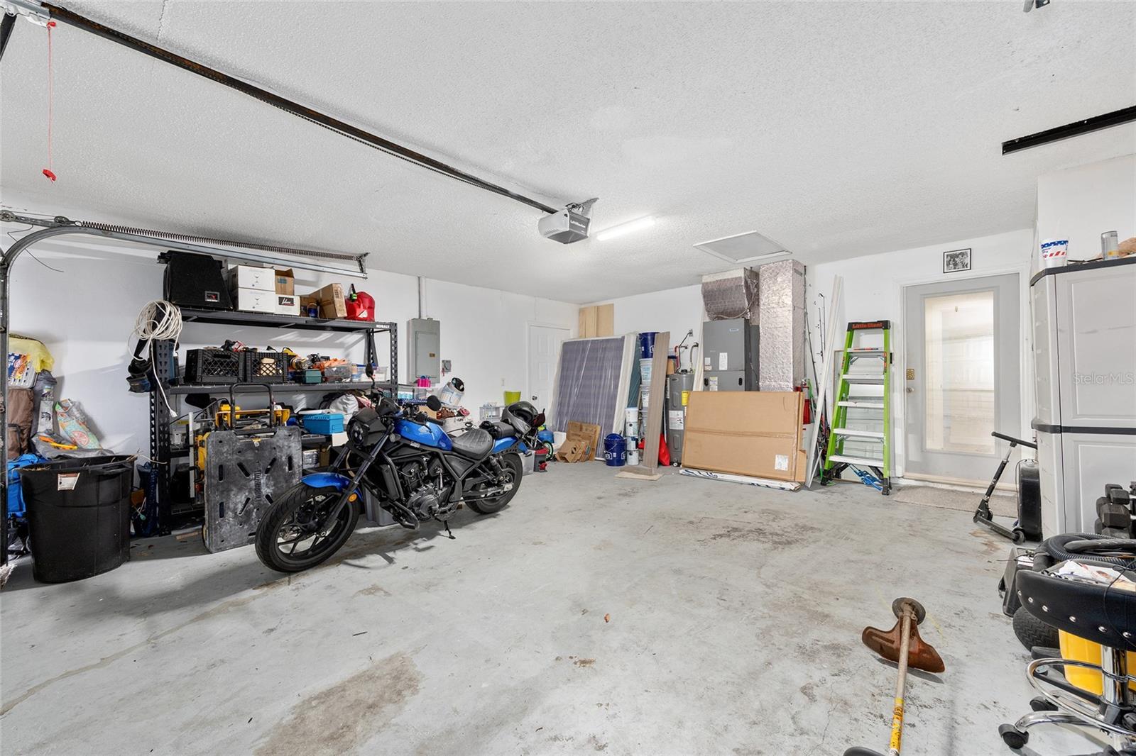 SILVER SPGS SHORES UN 07 - Residential