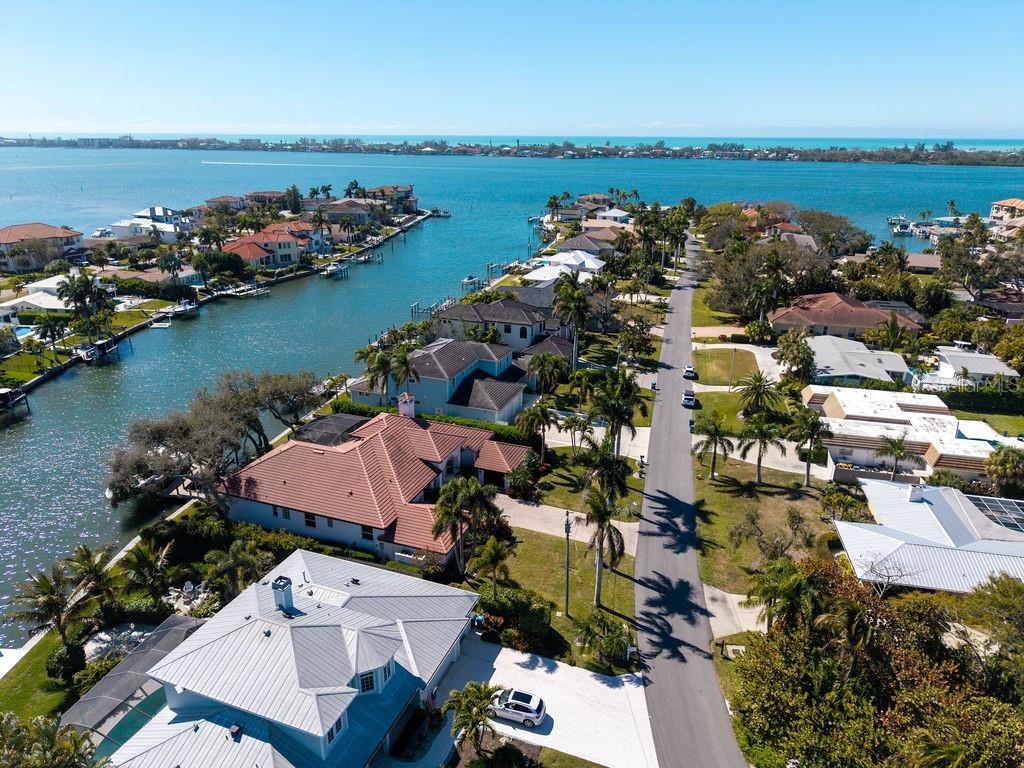 SOUTHPOINTE SHORES UNIT 1 - Residential