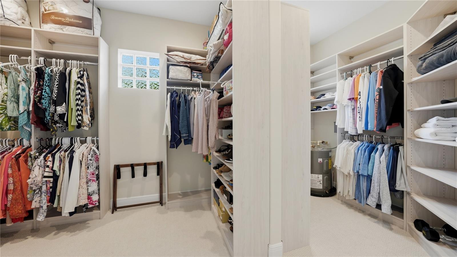 SOUTHPOINTE SHORES UNIT 1 - Residential