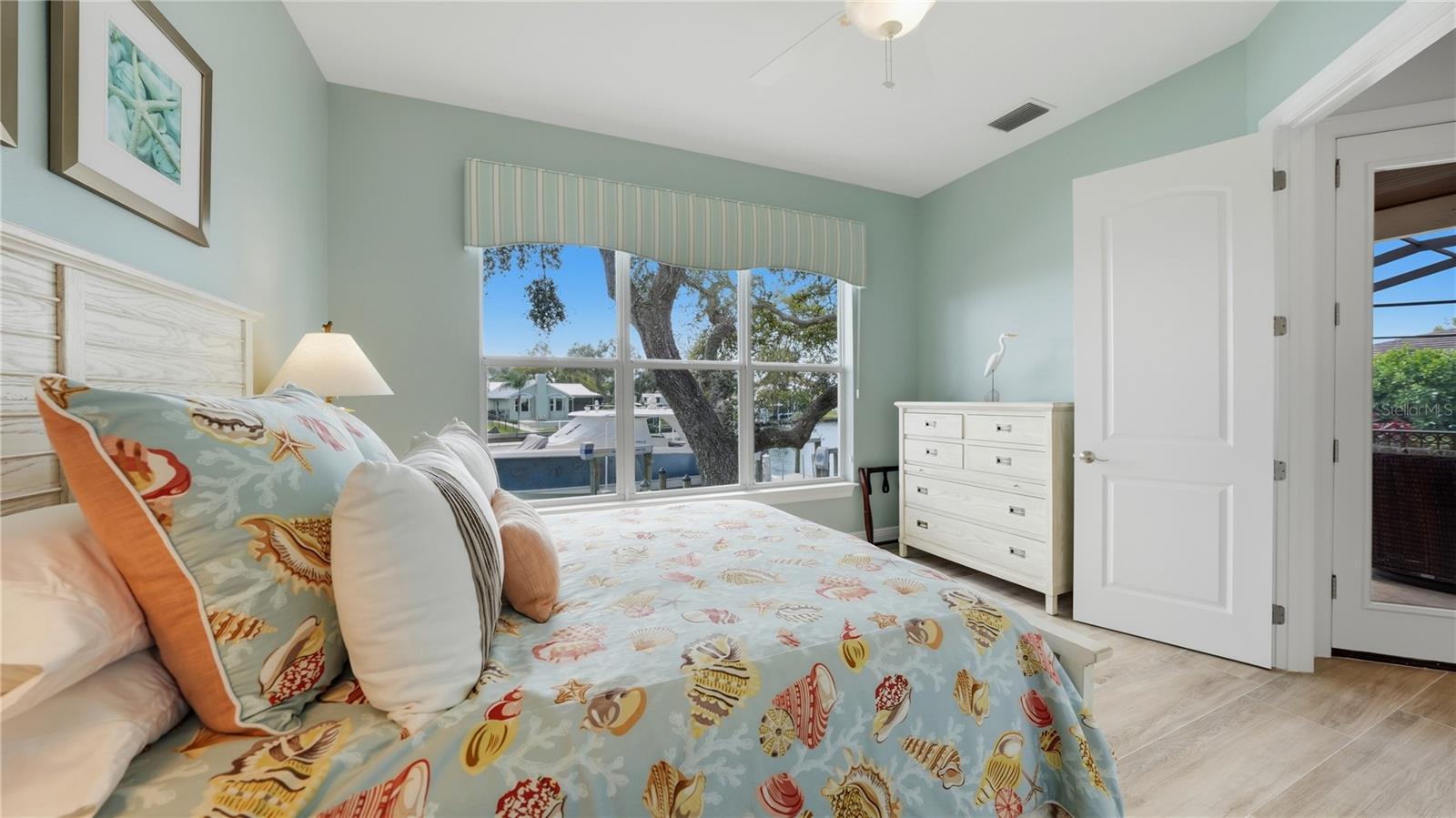 SOUTHPOINTE SHORES UNIT 1 - Residential