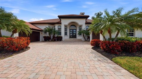 Photo of 7637 Cove Terrace, Sarasota, FL 34231 (MLS # A4684647)