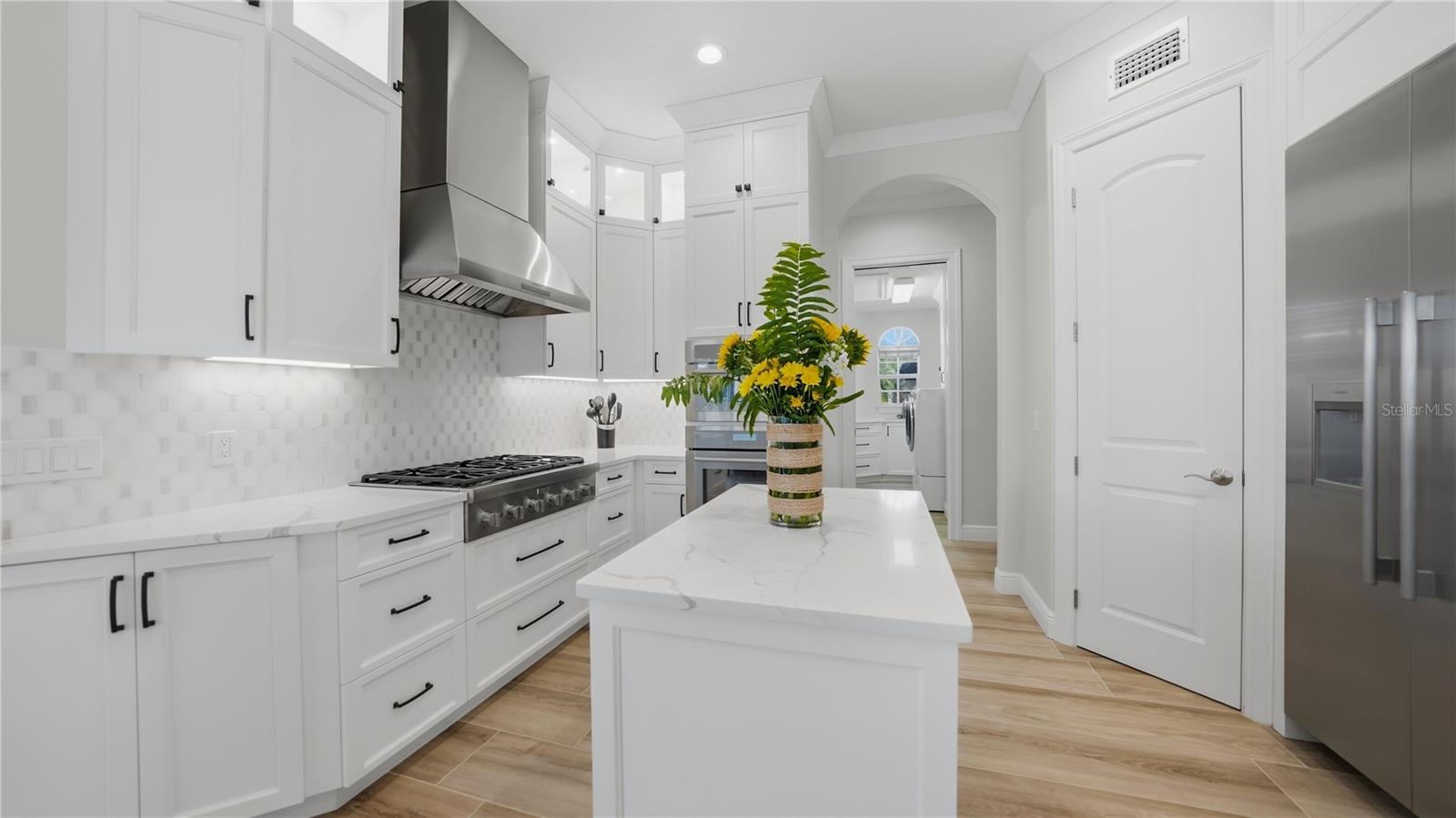 SOUTHPOINTE SHORES UNIT 1 - Residential