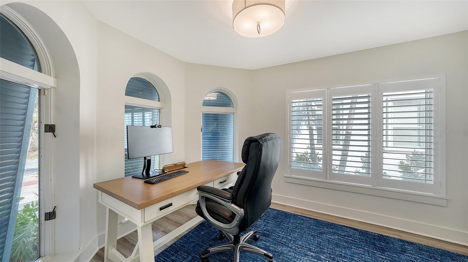 SAINT ARMANDS DIV JOHN RINGLING ESTATES - Residential