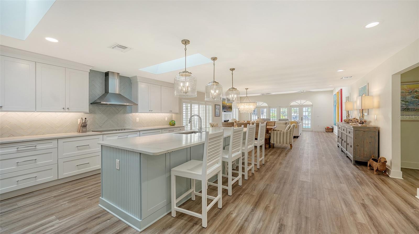 SAINT ARMANDS DIV JOHN RINGLING ESTATES - Residential