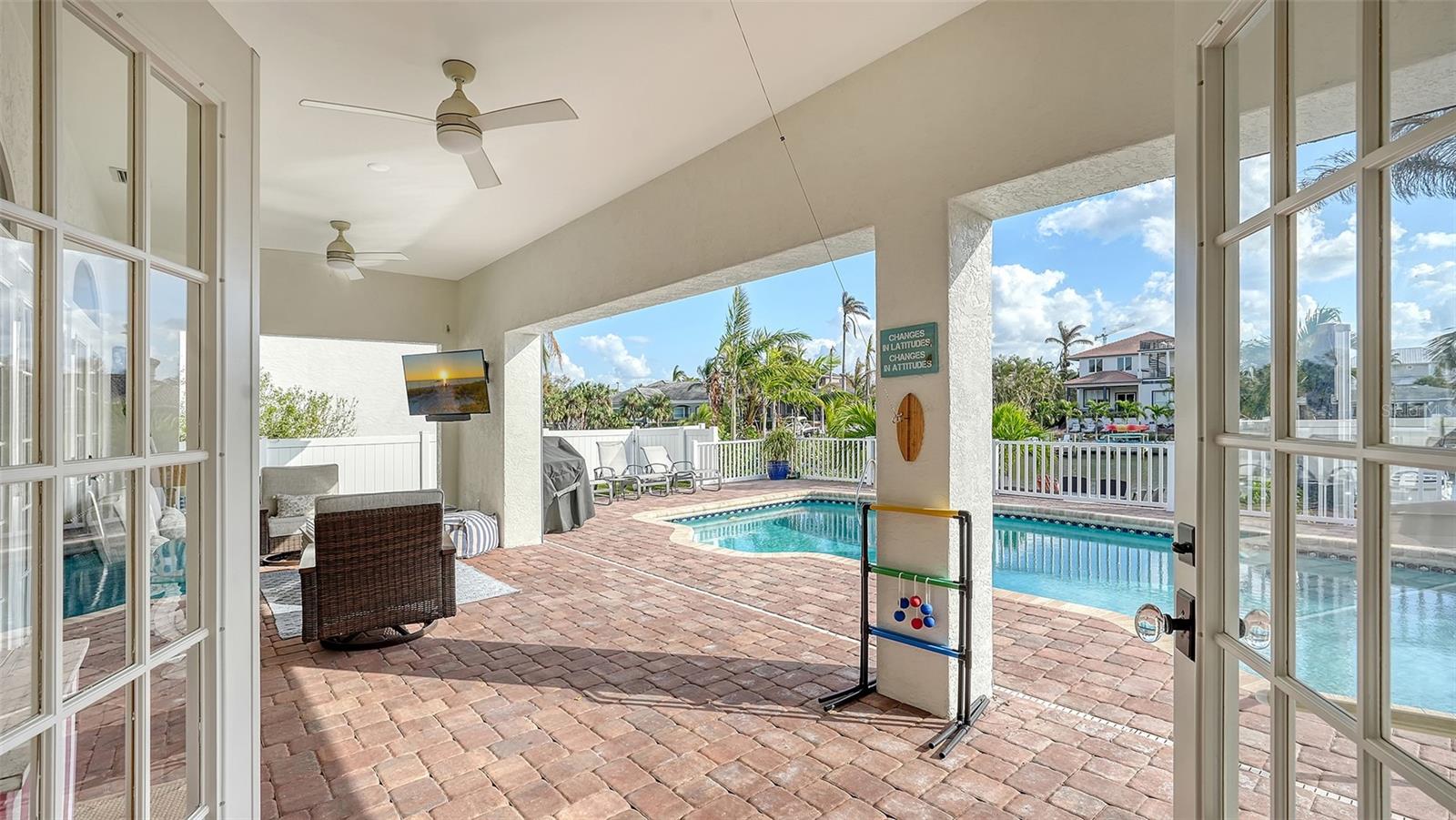 SAINT ARMANDS DIV JOHN RINGLING ESTATES - Residential