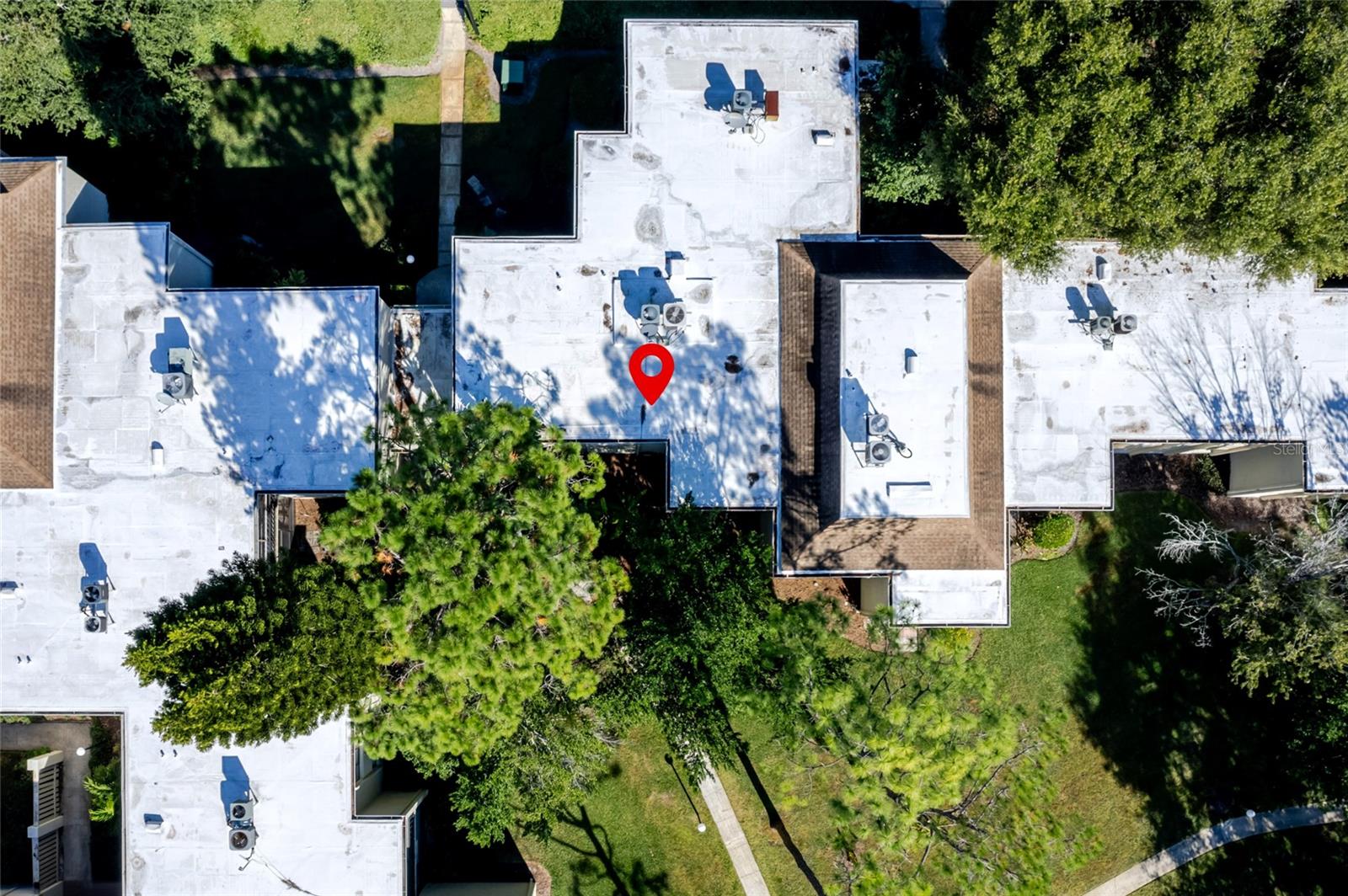 WIMBLEDON PARK CONDO 01 - Residential