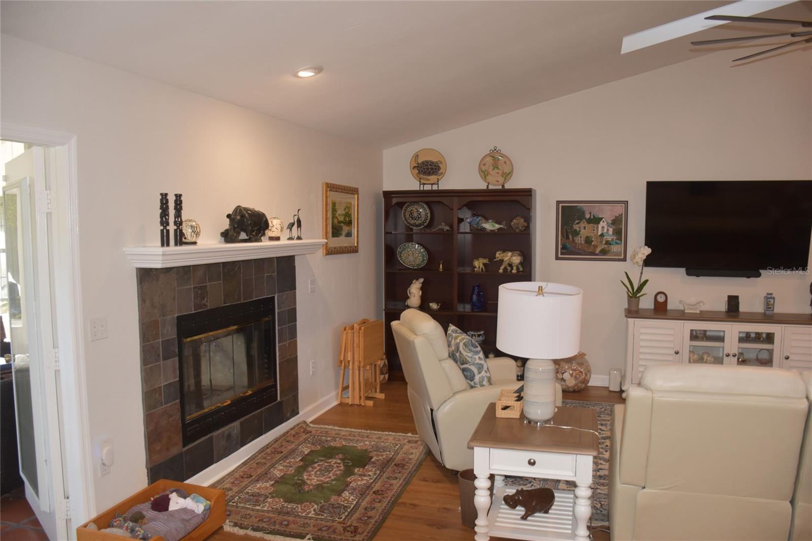 THE RESERVE - Residential Lease