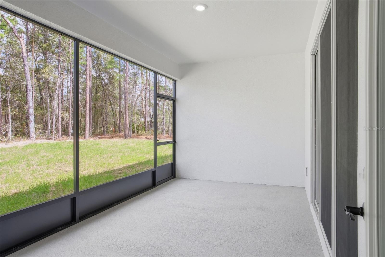 MARION OAKS UN 10 - Residential