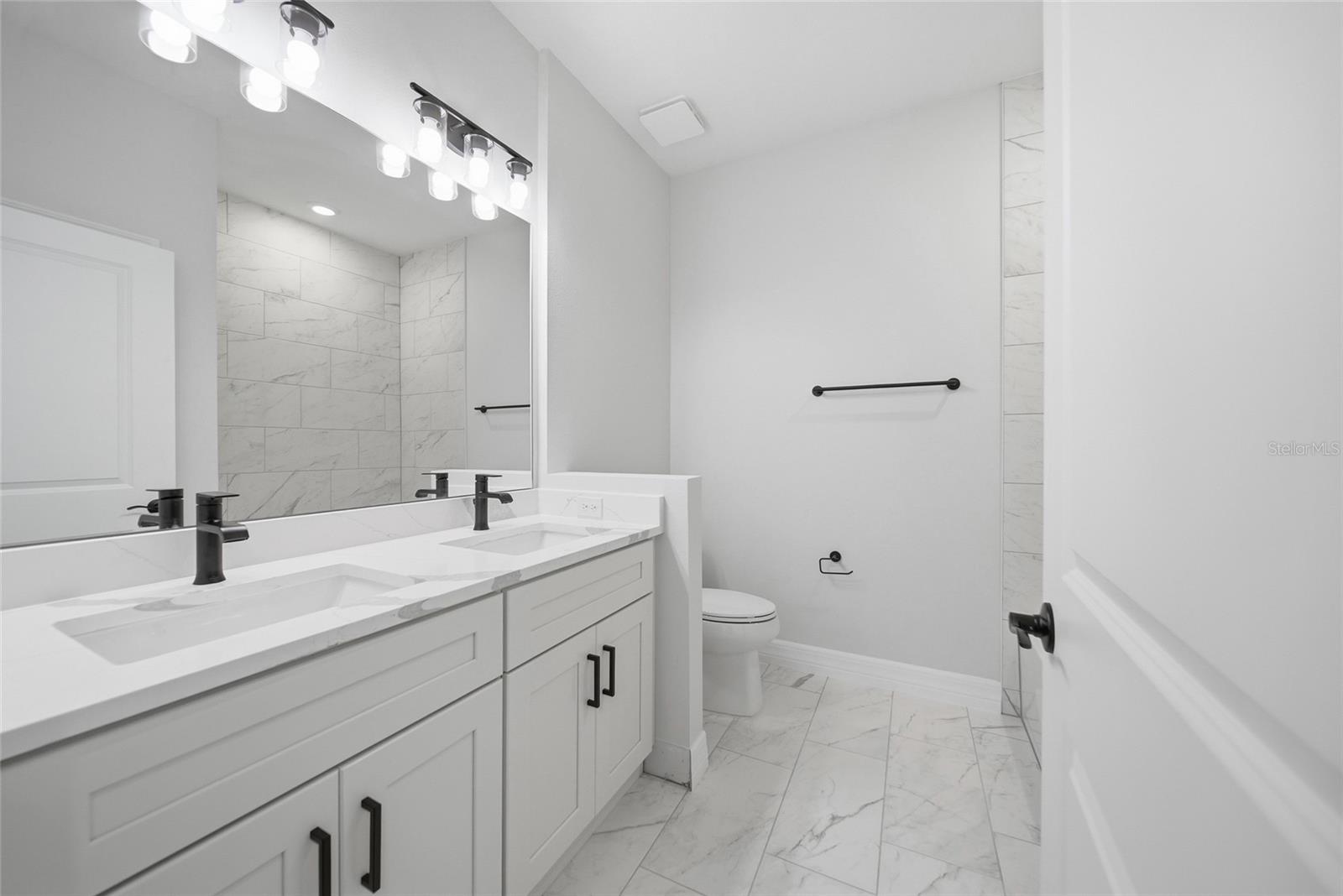 MARION OAKS UN 10 - Residential