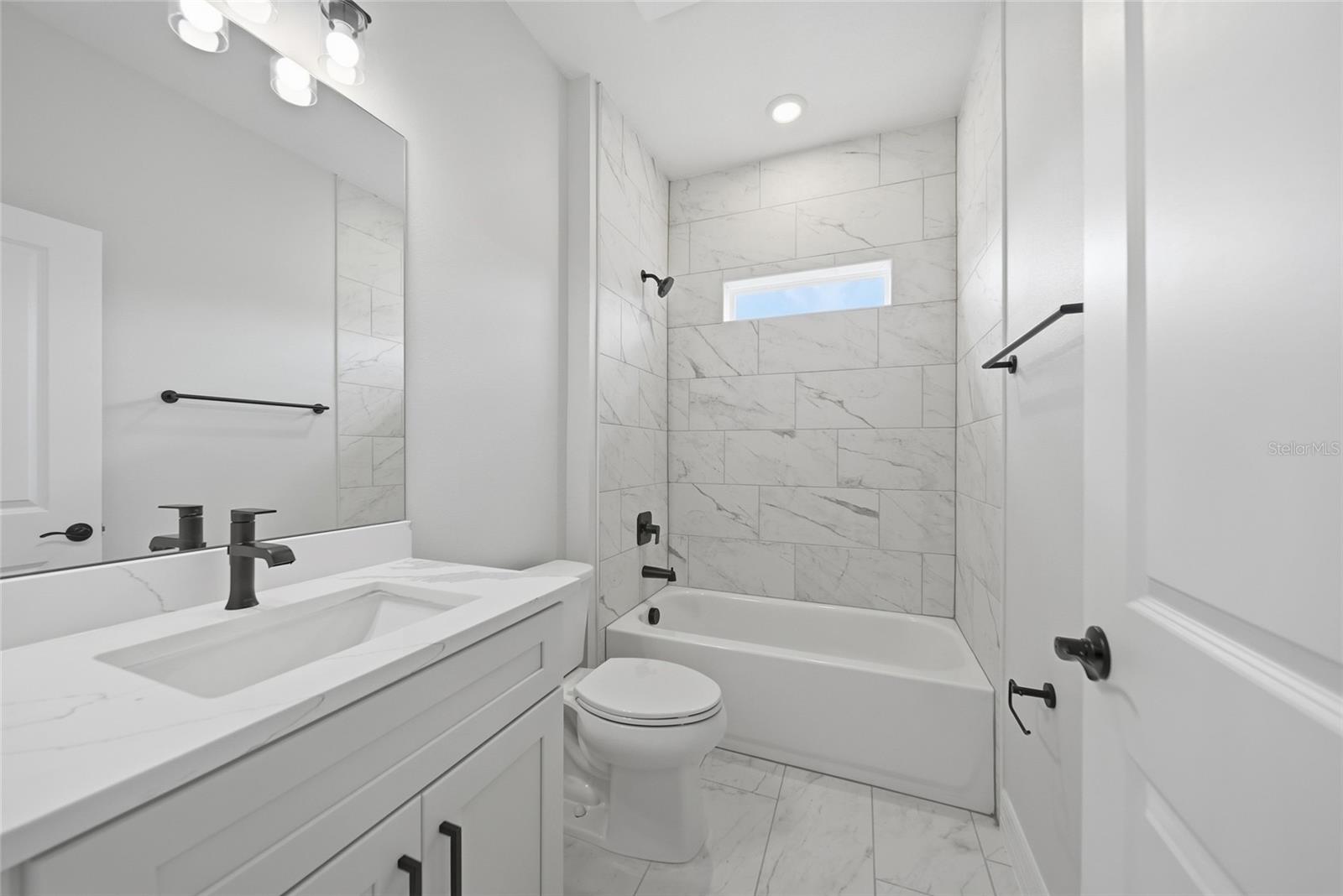 MARION OAKS UN 10 - Residential