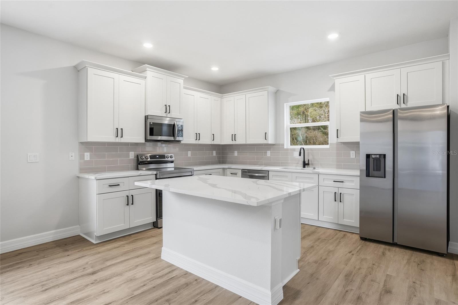 MARION OAKS UN 10 - Residential