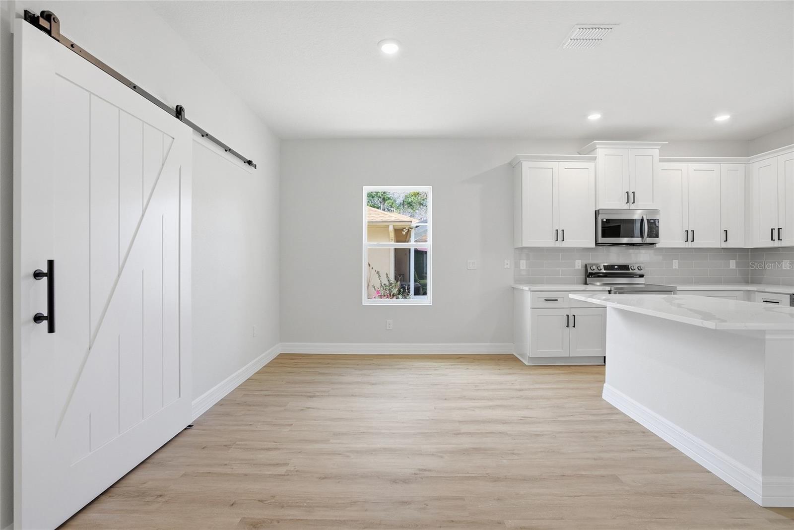 MARION OAKS UN 10 - Residential