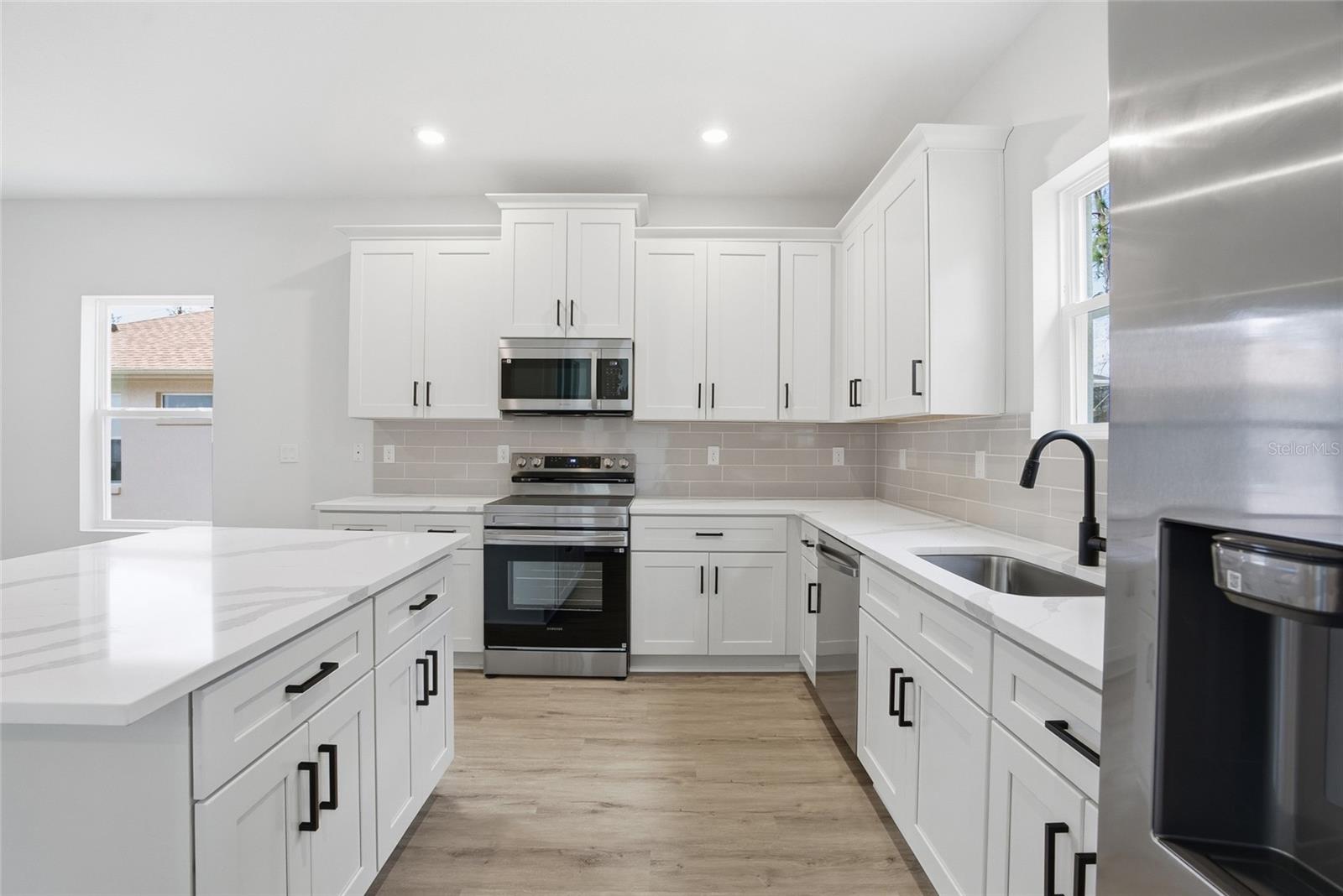 MARION OAKS UN 10 - Residential