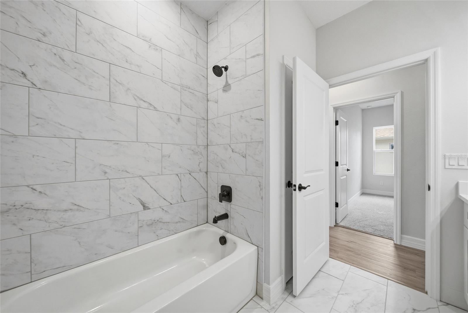 MARION OAKS UN 10 - Residential