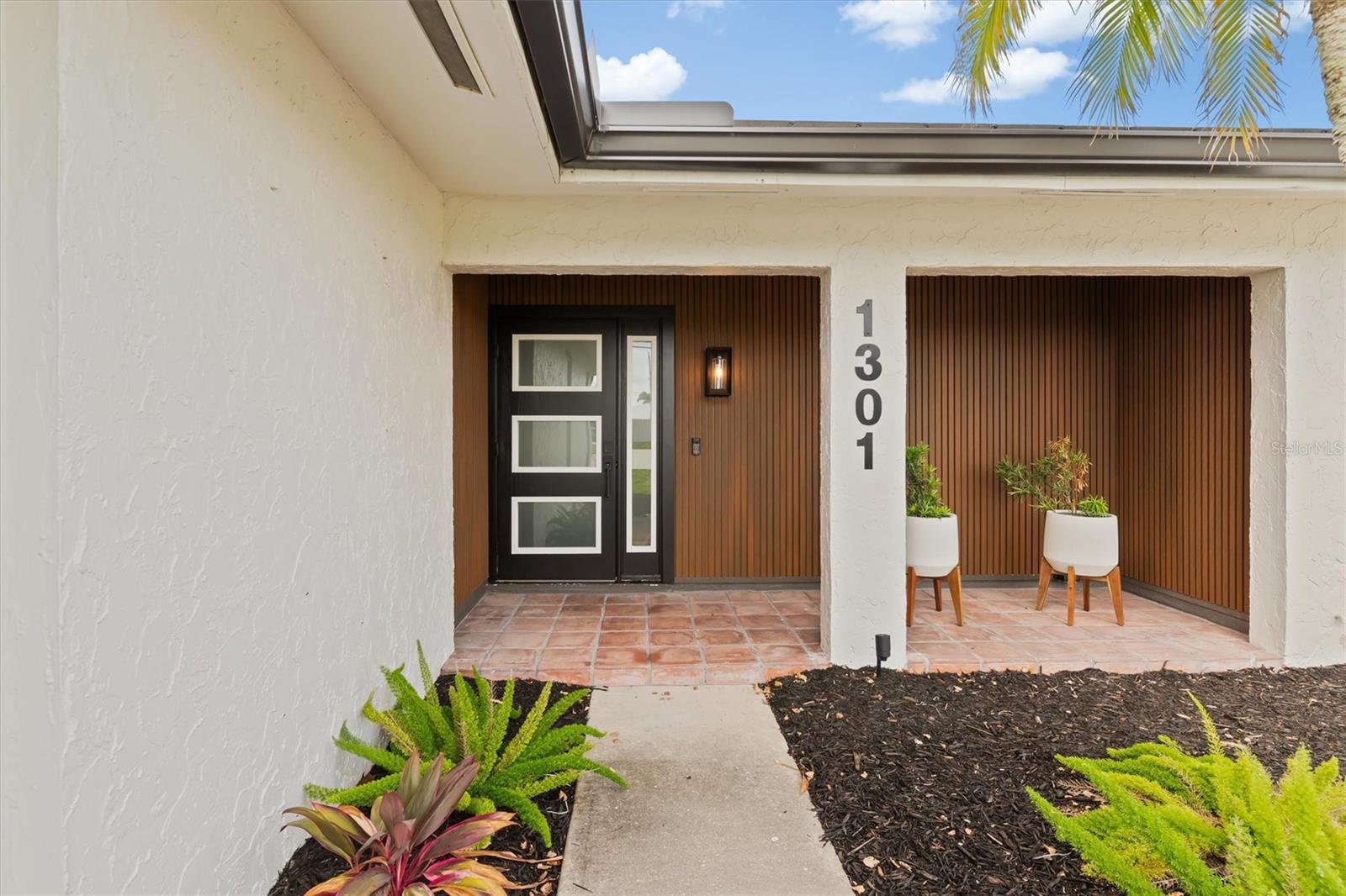 PUNTA GORDA ISLES SEC 14 - Residential Lease