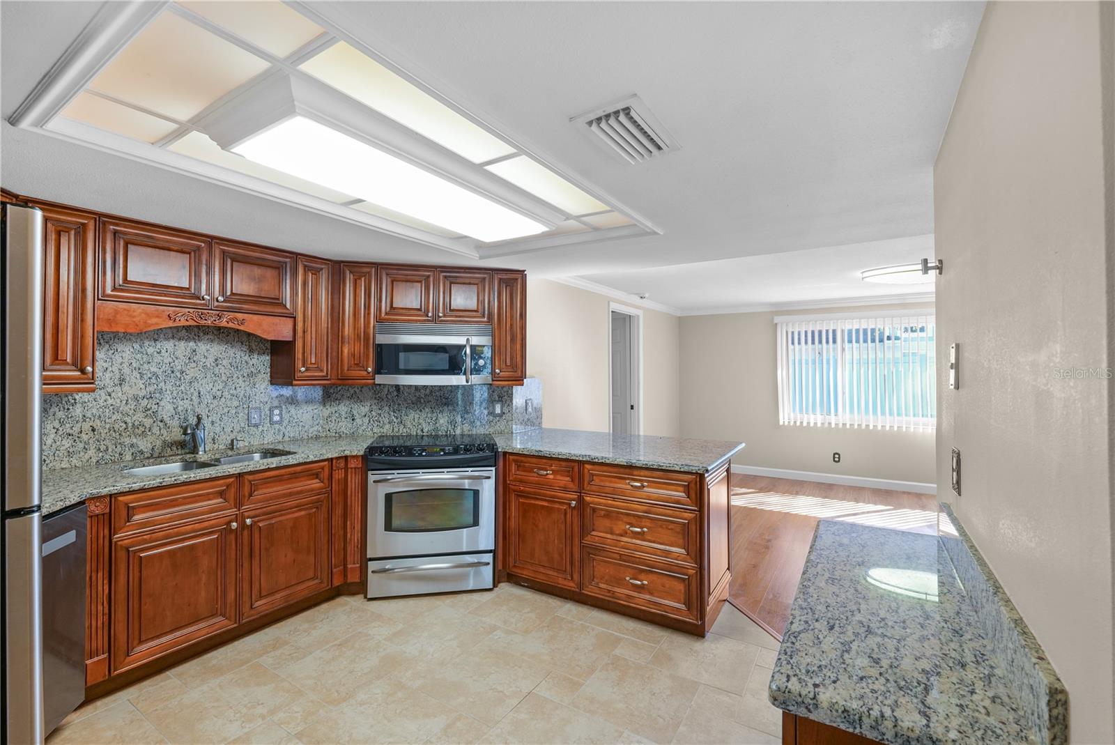 TEMPLE TERRACE ESTATES REP - Residential