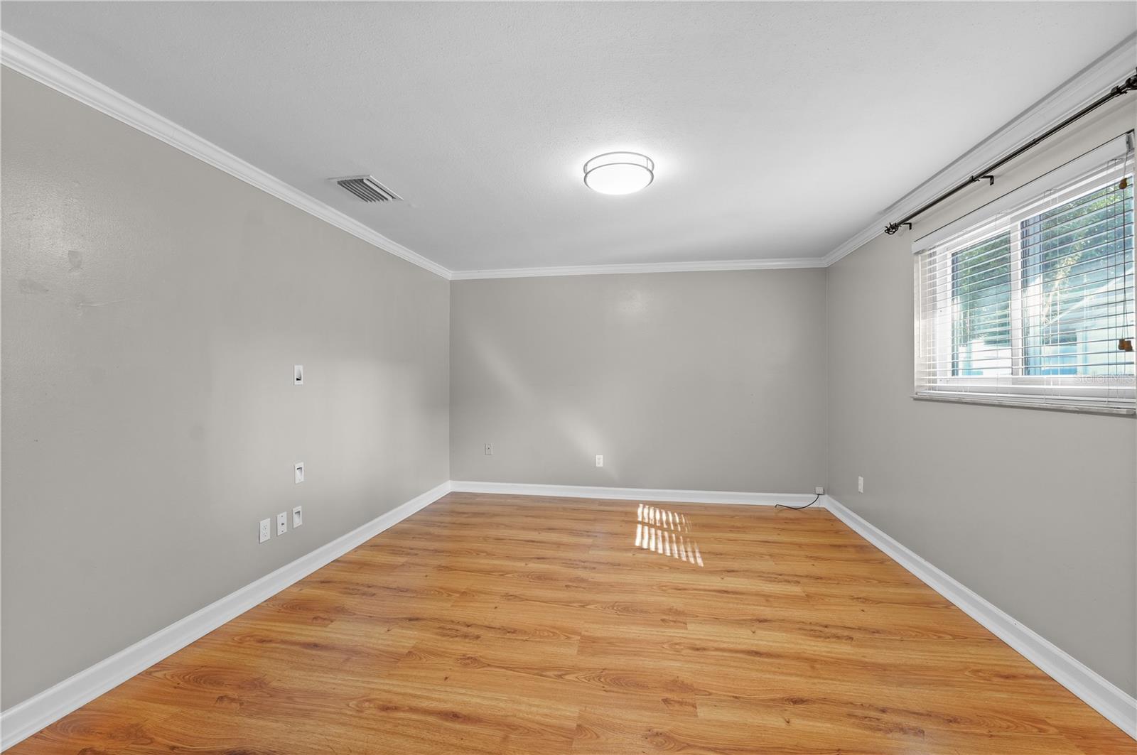 TEMPLE TERRACE ESTATES REP - Residential