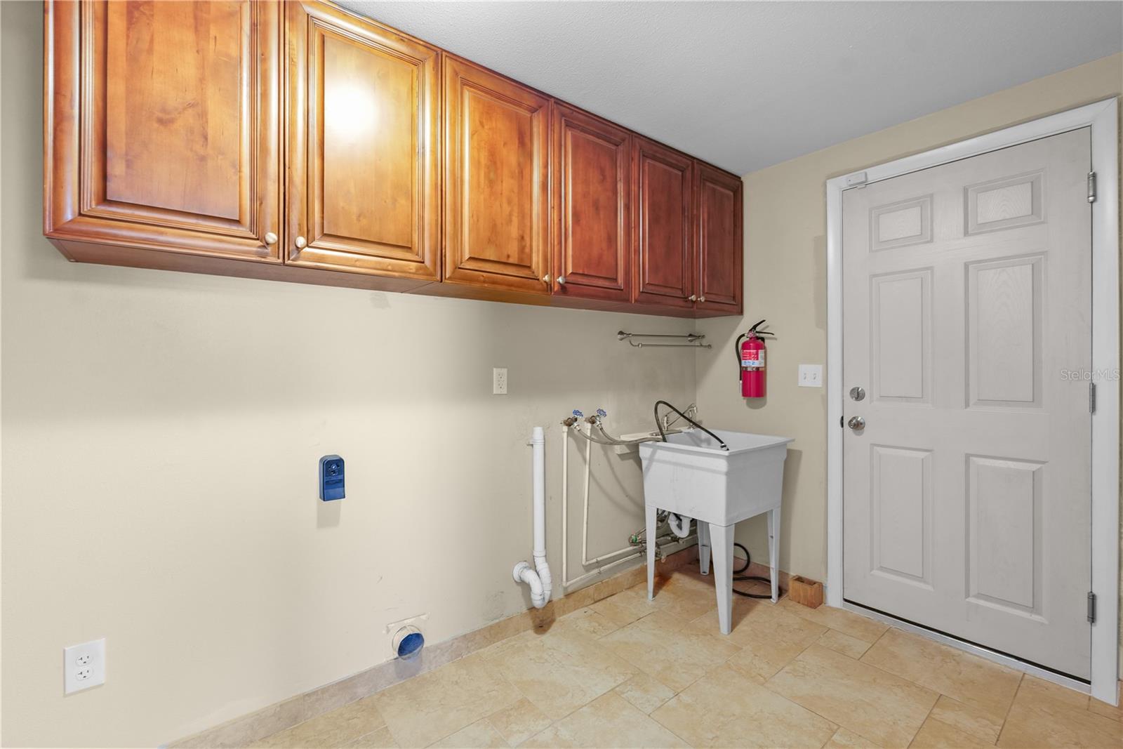 TEMPLE TERRACE ESTATES REP - Residential