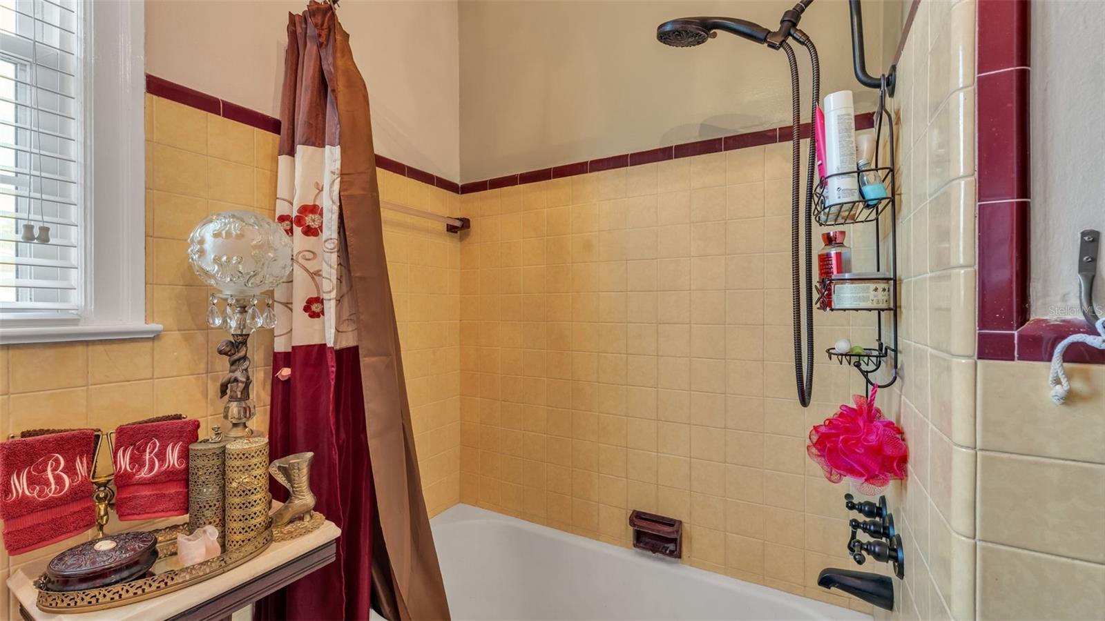 KENWITH COURT - Residential