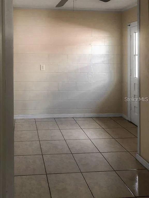 SOUTH COLLEGE ADD REV - Residential Lease